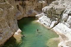 Trekkingreise Oman, Badekumpen in Wadi. Foto: Alfred Fuchs.